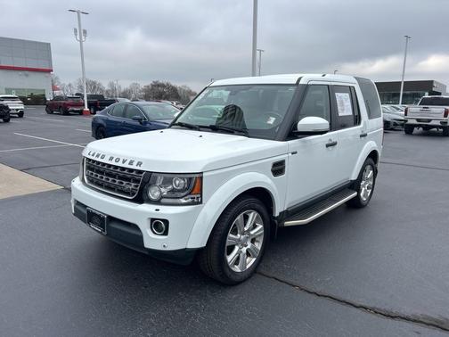 2016 Land Rover LR4 Base