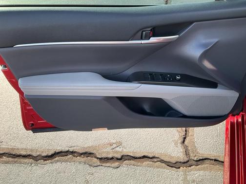 2024 Toyota Camry XLE