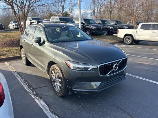 2018 Volvo XC60 T5 Momentum