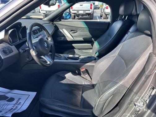 2003 BMW Z4 3.0i Roadster