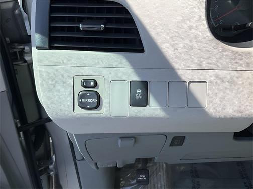 2013 Toyota Sienna LE