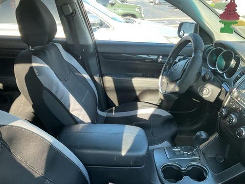 Dark Cherry 2012 Kia Sorento LX