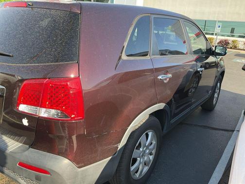 Dark Cherry 2012 Kia Sorento LX