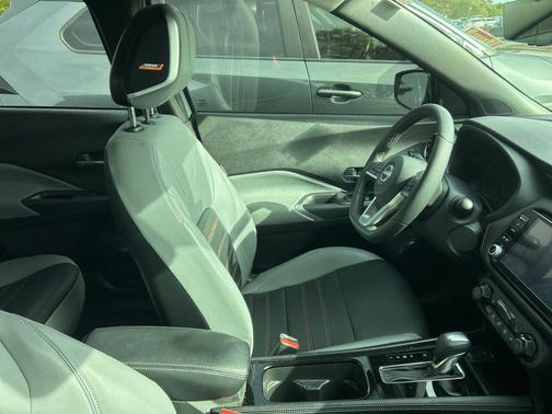 Boulder Gray Pearl 2024 Nissan Kicks SR