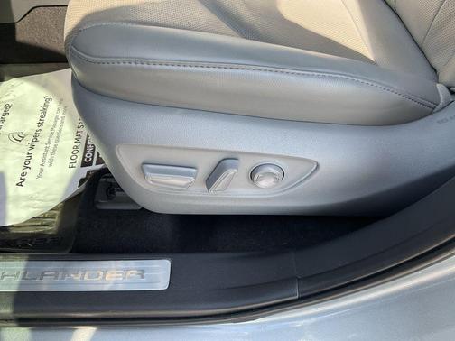 2025 Toyota Highlander Limited