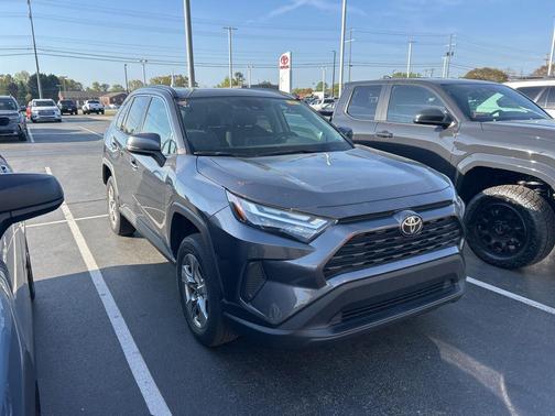 Magnetic Gray Metallic 2022 Toyota RAV4 XLE