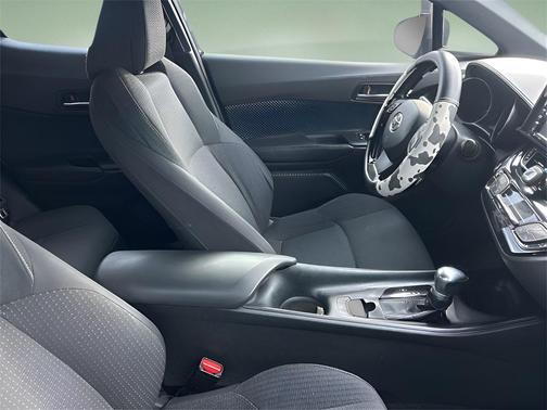 2018 Toyota C-HR XLE Premium