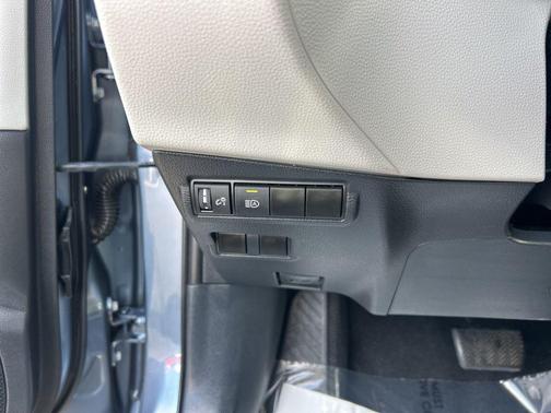 2023 Toyota Corolla Cross L