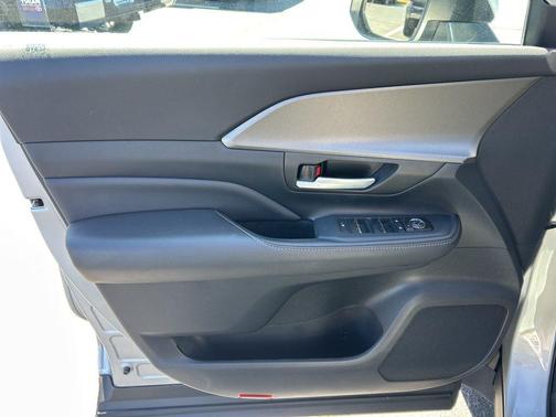 2024 Toyota Grand Highlander Hybrid XLE