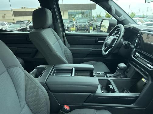 2025 Toyota Tundra SR