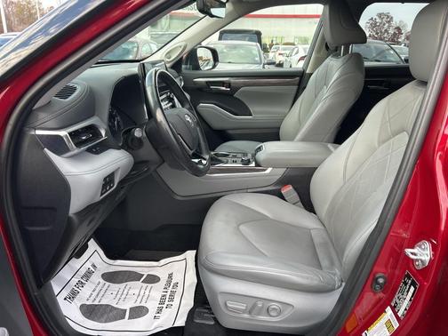 2021 Toyota Highlander Platinum
