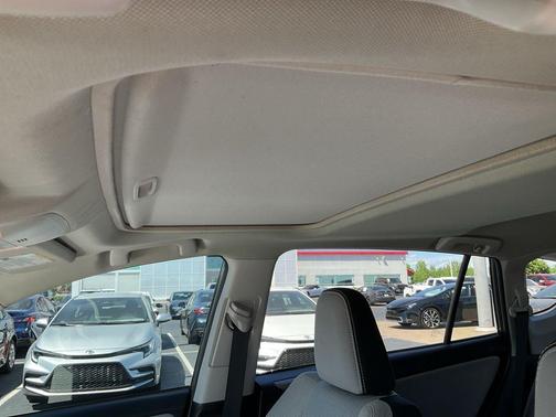 Magnetic Gray Metallic 2017 Toyota RAV4 XLE