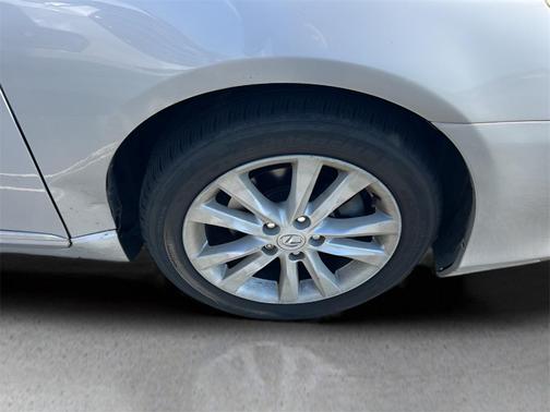2011 Lexus ES 350 Base