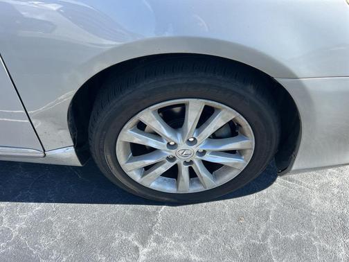 2011 Lexus ES 350 Base