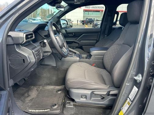 2025 Toyota Tacoma SR