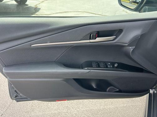 Underground 2025 Toyota Camry SE