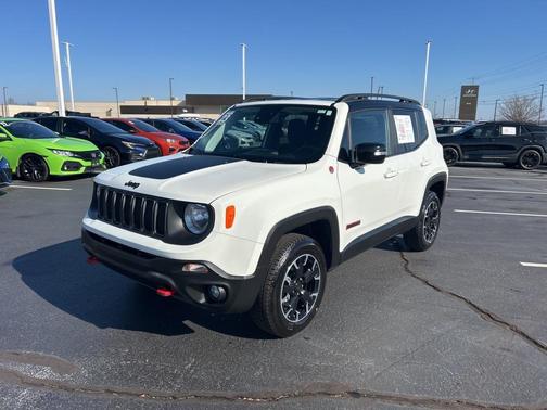 2023 Jeep Renegade Trailhawk