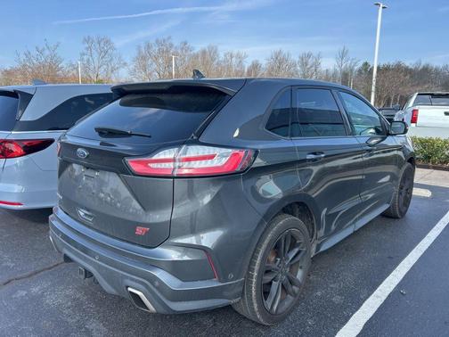 2019 Ford Edge ST