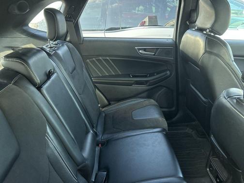 2019 Ford Edge ST