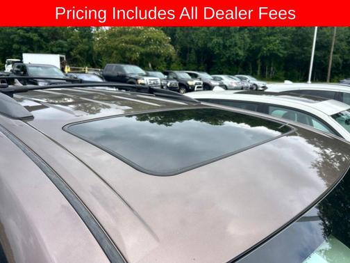 Toasted Walnut Pearl 2019 Toyota Sienna XLE