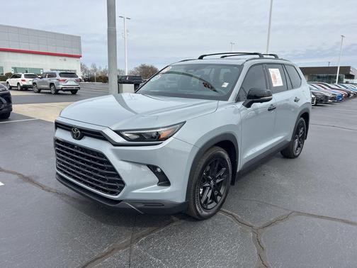 2026 Toyota Highlander Hybrid Base