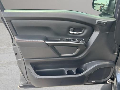 2023 Nissan Titan PRO-4X