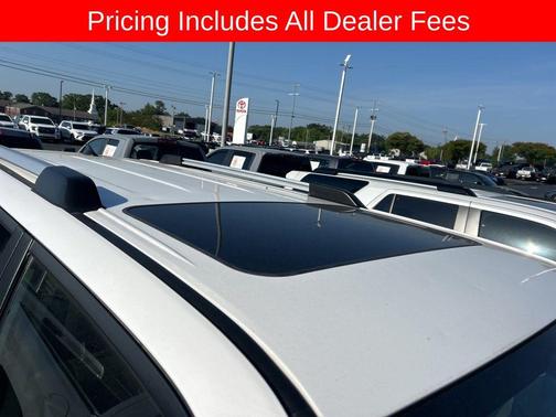 White 2022 Toyota 4Runner SR5 Premium