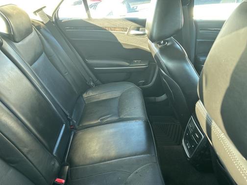 2018 Chrysler 300 Limited