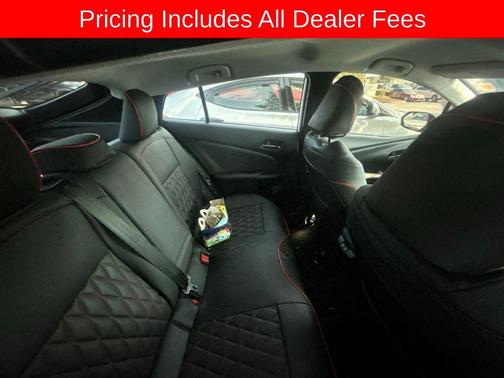 White 2022 Toyota Prius LE