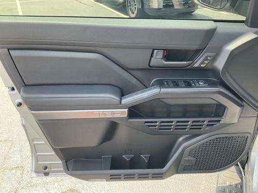 2025 Toyota 4Runner TRD Off Road Premium