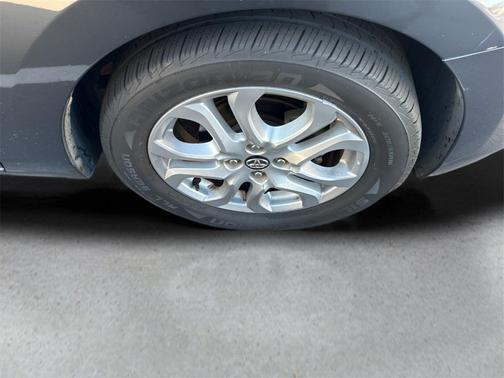 2017 Toyota Yaris iA Base