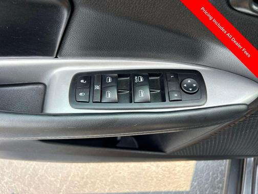 Granite Pearlcoat 2017 Dodge Journey SE