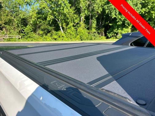 White Frost Tricoat 2023 GMC Sierra 1500 Denali Ultimate