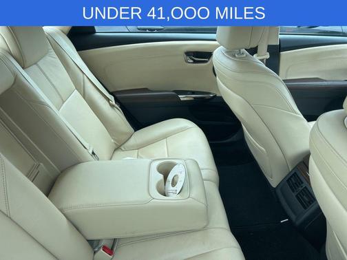 Champagne Mica 2013 Toyota Avalon XLE Touring