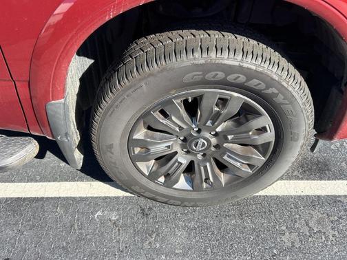 2017 Nissan Titan Platinum Reserve