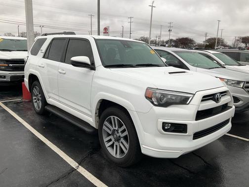 Ice Cap 2024 Toyota 4Runner TRD Sport