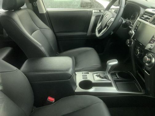 Ice Cap 2024 Toyota 4Runner TRD Sport