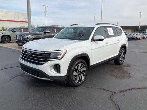 2024 Volkswagen Atlas 2.0T SE w/Technology