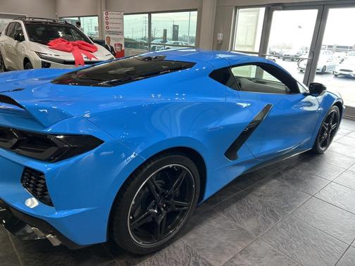 2024 Chevrolet Corvette Stingray w/1LT