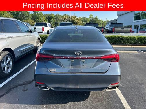 Harbor Gray Metallic 2020 Toyota Avalon XLE
