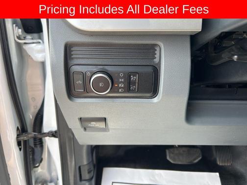 OXFORD WHITE 2023 Ford F-250 XL