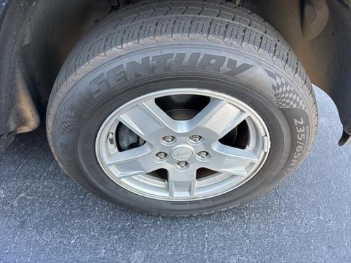 2006 Jeep Grand Cherokee Laredo