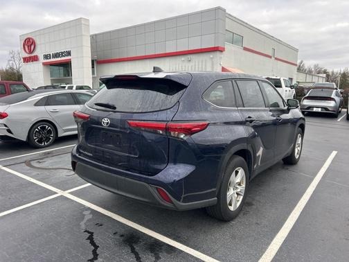 2023 Toyota Highlander L