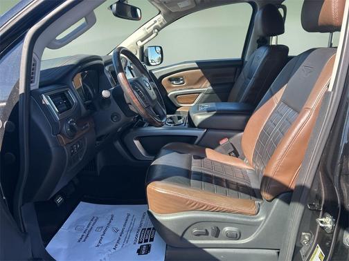 2019 Nissan Titan Platinum Reserve