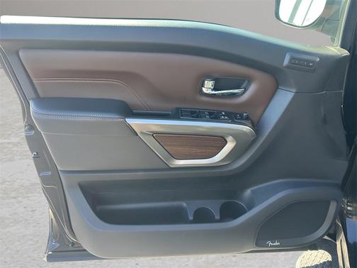 2019 Nissan Titan Platinum Reserve