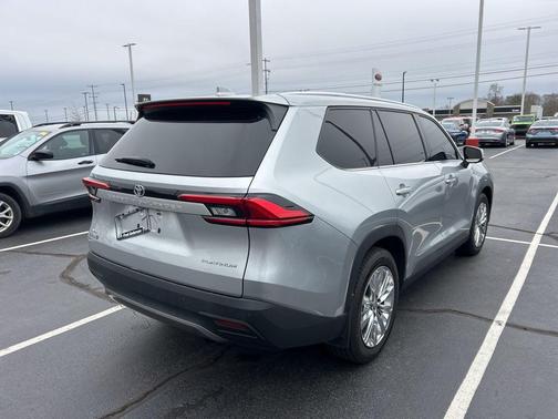 2024 Toyota Grand Highlander Platinum