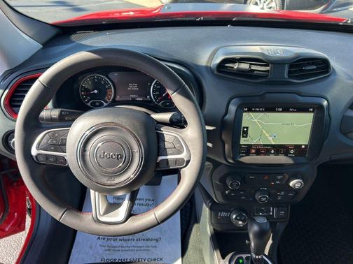 2023 Jeep Renegade Trailhawk