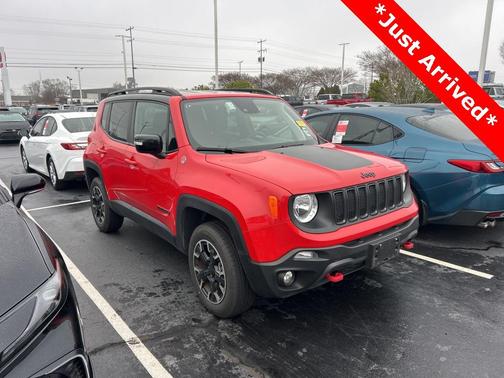 2023 Jeep Renegade Trailhawk