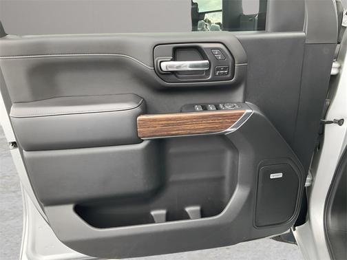 2022 Chevrolet Silverado 2500 High Country