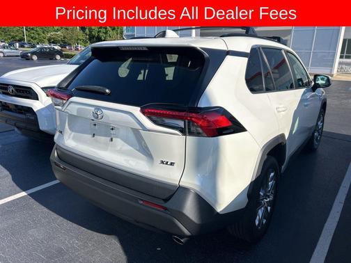 Blizzard Pearl 2021 Toyota RAV4 XLE Premium